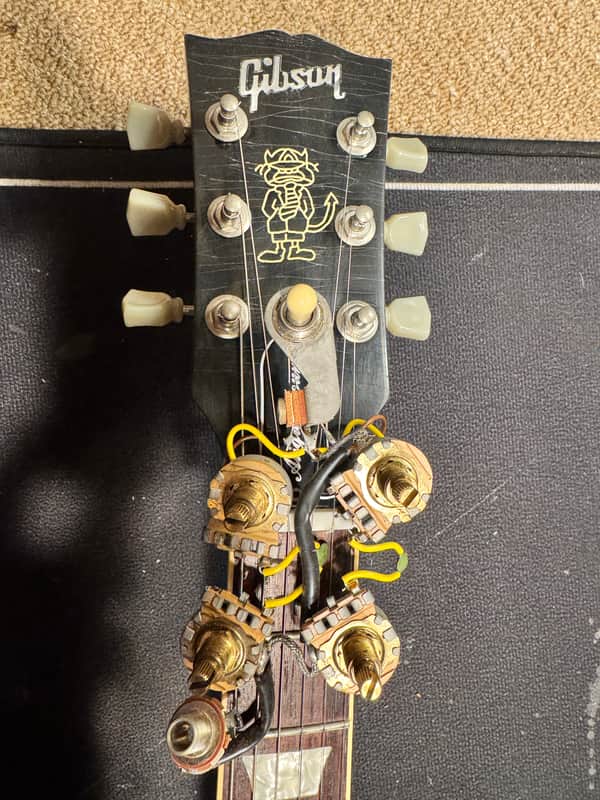 Gibson Angus Young SG Wiring . 2000 image 1