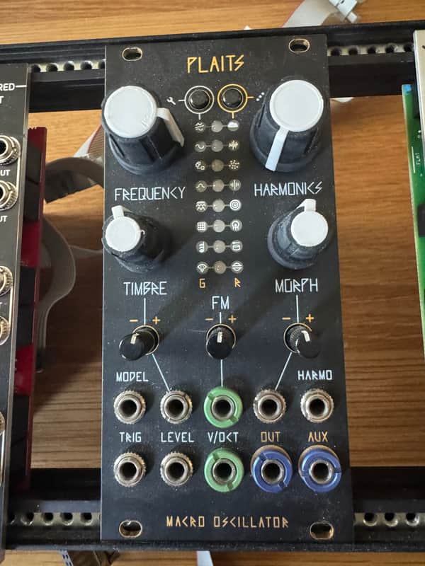 Mutable Instruments Plaits
