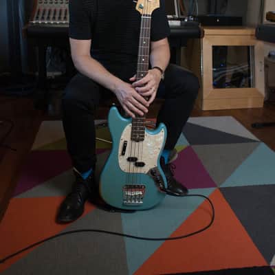 Fender JMJ Road Worn Mustang Bass Faded Daphne Blue Rosewood image 8
