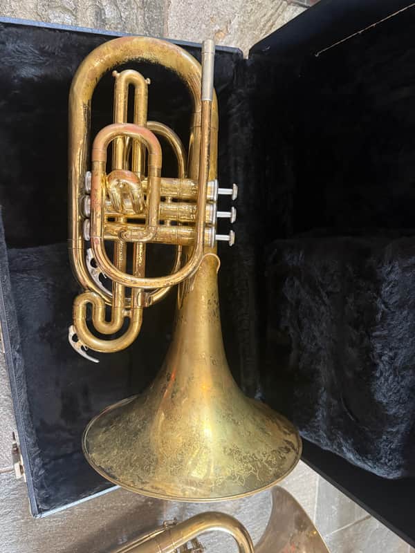 Yamaha YMP 201M Mellophone with case and mouthpiece, made in Japan image 1