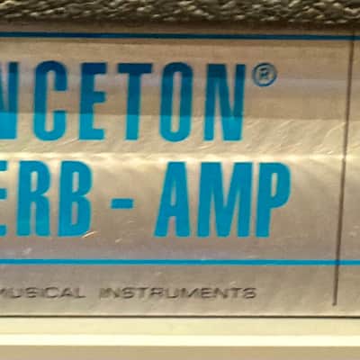 Fender '68 Custom Princeton Reverb-Amp 12-Watt 1x10" Guitar Combo 2013 - Present - Black image 3