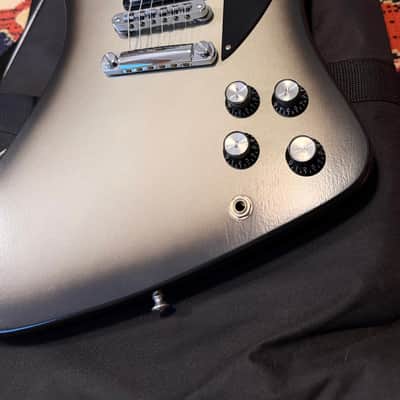 Gibson Firebird Studio '70s Tribute 2012 - 2013 - Satin Silver Burst image 1