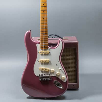 Fender 54 Style Stratocaster Refin with matching Amp 1989, Purple Refin image 3