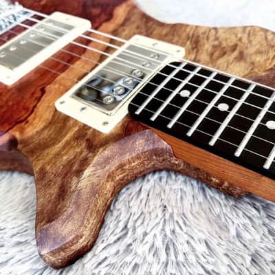 【Masterpiece】Japanese Hand Crafted Exotic 1-Piece Burl Bubinga! Black Zoo Works Rotan - Handmade in Japan | Suhr Aldrich | image 4