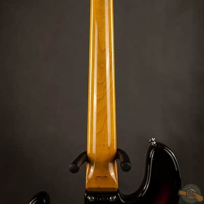 Fender Jazz Bass 62 RI 1989 - 3-Tone Sunburst image 4
