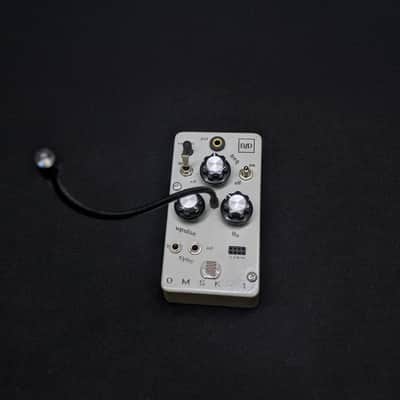 OMSK-1 – Light-Controlled Optical Drone Synth image 5