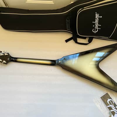 NEW Epiphone Flying V '70s Silverburst 1970s Case Papers_288 image 6
