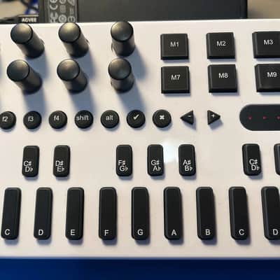 Isla Instruments Kordbot works great slightly scuffed screen low price image 10