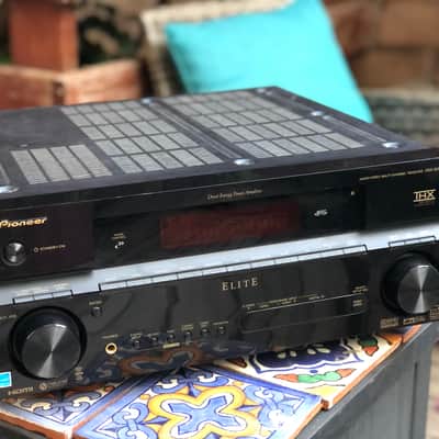 Pioneer Elite VSX-80TXV 7.2 Surround Sound Receiver. 110 Watts per channel. Pioneer Elite VSX-80TXV 7.2 Surround Sound Receiver. 110 Watts per channel. image 1