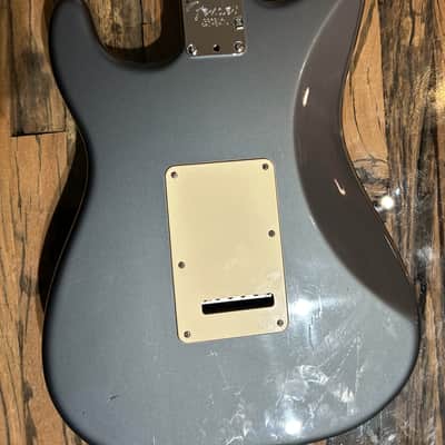 Fender American Standard Stratocaster with Maple Fretboard 2008 - 2012 - Charcoal Frost Metallic image 5