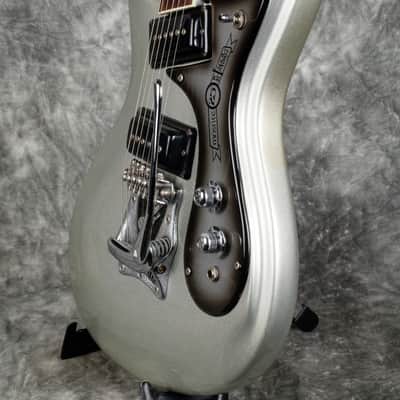 Mosrite 25th Anniversary Ventures Limited 1988 Silver image 9