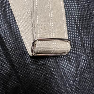 Fender Logoed 2” Canvas Guitar Strap with Sandwiched leather Tabs and Metal Buckle Tan/Beige image 3