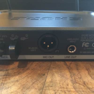 Shure PGX4 - PGX2 Wireless Microphone System With SM58 image 7