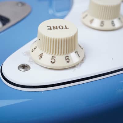 Fender MIJ Hybrid '68 Stratocaster 2020 California Blue Made in Japan w/ Bag image 10