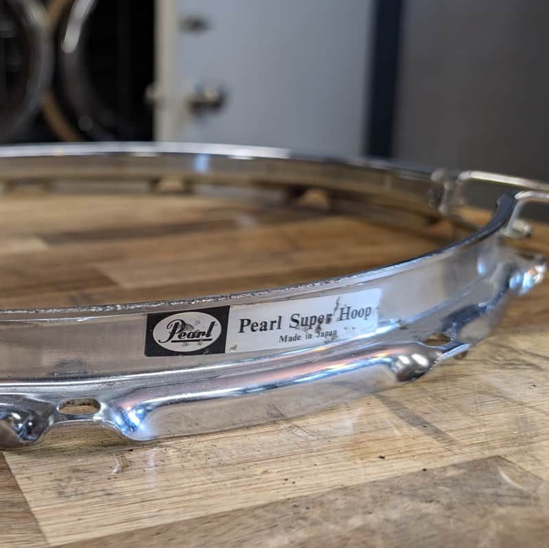 Pearl Super hoop 14" 12 hole W/ guards - Chrome image 1