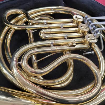 Bach B1101 Single French Horn - Brass image 4