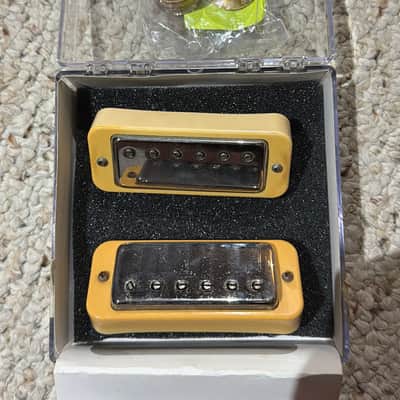 Gibson Les Paul Deluxe 1984 - Goldtop image 15