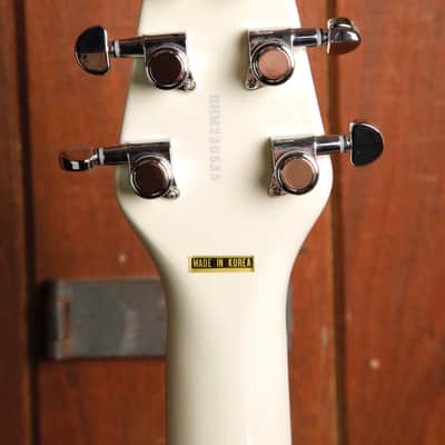 Brian May Guitars BMG Special LE White Electric Guitar image 12