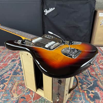 *Video* Fender Traditional II 60's Jaguar Alder 3 Tone Sunburst - 2017 image 18