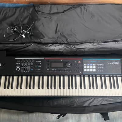 Roland Juno DS88 Synthesizer + Soft Case 2018 - Present - Black