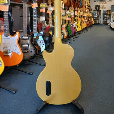 Gibson Les Paul Junior 2025 Electric Guitar w/ Hard case- TV Yellow image 4