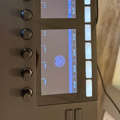 Native Instruments Komplete Kontrol S88 MKii 2020 - Present - Black image 2
