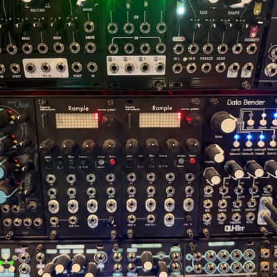 Immagine Modular Masterpiece 10 Years in the Making [48 Modules, Custom Case, Cables, Power, Keystep Pro...] - 8