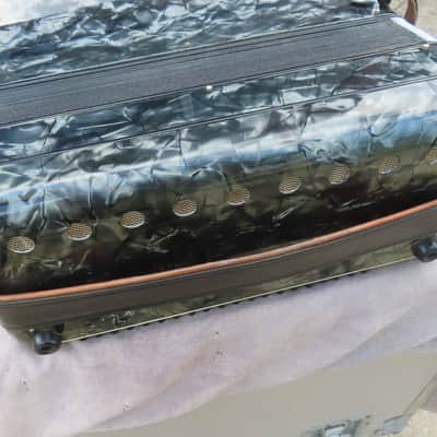 LODUCA BROS PETITE GRANDE 1960's 3/4 120 BASS ACCORDION BLACK PEARL IMMACULATE on SALE!$! image 11