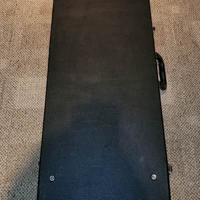 Road Runner Guitar Case #2  Black image 2