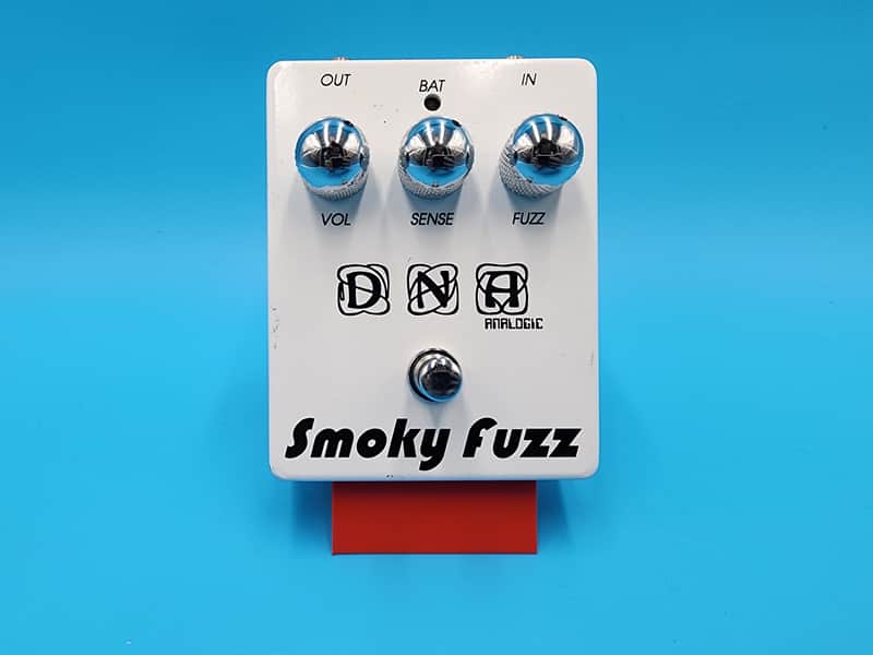 DNA Analogic Smoky Fuzz SF-1 Guitar Effect Pedal Vintage Germanium Fuzz Bass image 1