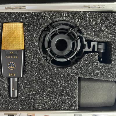 AKG C414 XLII Large Diaphragm Multipattern Condenser Microphone 2010s - Black image 4