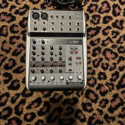 Behringer Xenyx Q802USB 8-Input Mixer with USB | Reverb