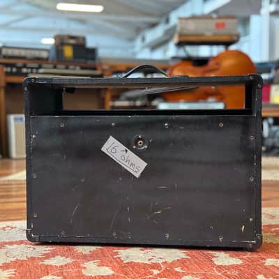 Marshall 2x12 Cabinet Sans Amplifier image 4