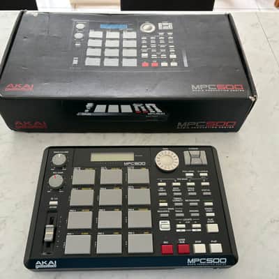 Akai MPC500 Music Production Center 2006 - 2013 - Black