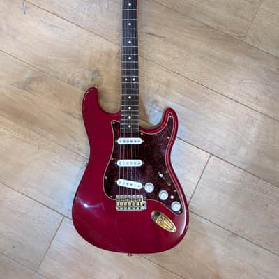Fender Deluxe Super Stratocaster 2001 - Trans Crimson Red image 2