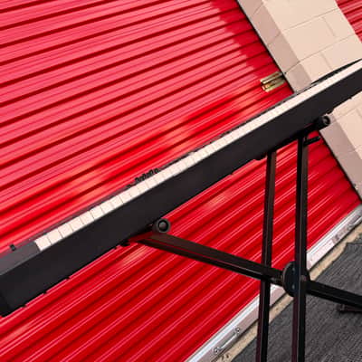 Roland RD-700 88-Key Weighted Stage Piano Keyboard - Main Outputs Tested image 8