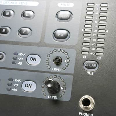 Yamaha TF3 24-Channel Digital Audio Mixer CG0144H image 8