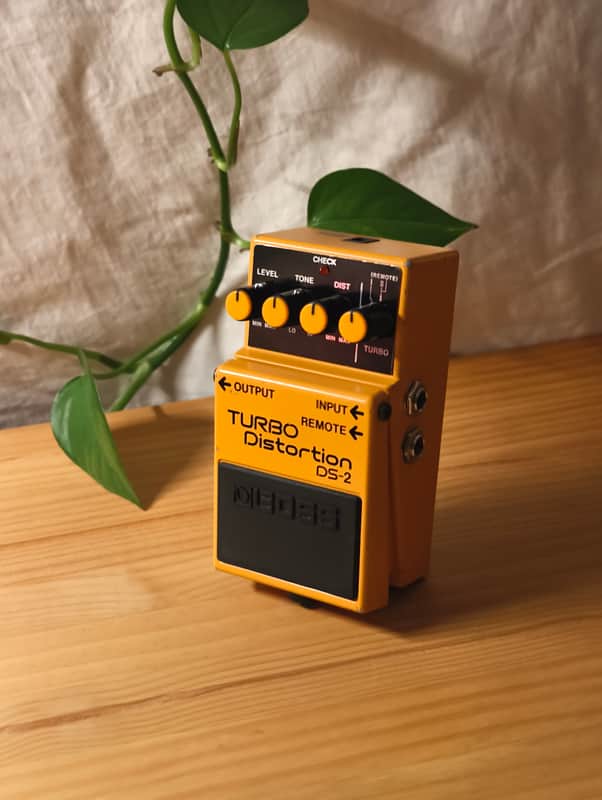 Boss DS-2