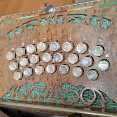 Scheffler Map Haustein Concertina Accordion (23+28 = 51 Buttons) with Carry Case image 6