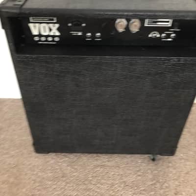 VOX VENUE BASS 100 COMBO VINTAGE BASS GUITAR AMP 100W 1984 image 2