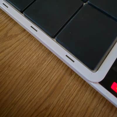 Roland SPD-30-WH Octapad MkII 8-Zone Digital Percussion Pad 2010s - White image 3