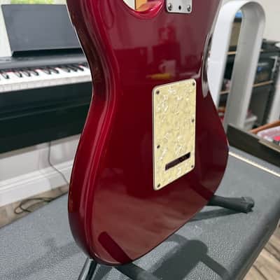 Fender American Hot Rod Roadhouse Stratocaster with Rosewood Fretboard 1997 - 2000 - Candy Apple Red image 8