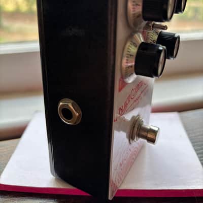 Laney Black Country Customs Monolith 2019 - Present - White / Red image 3