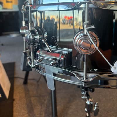 DW 5.5x14 Black Nickel Snare Drum image 8
