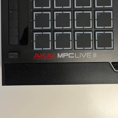 Akai MPC Live III Standalone Sampler / Sequencer 2025 - Present - Black image 3