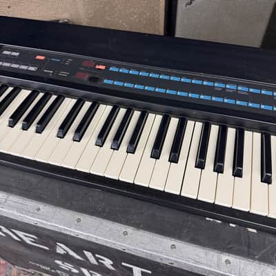 Yamaha KX-76 76-key MIDI Master Keyboard Controller image 6