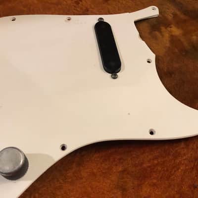 Vintage Fender Musicmaster Loaded Pickguard 1965 Pre CBS Original Pickup Pots Knobs image 3