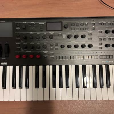 Korg Modwave 37-Key Wavetable Synthesizer 2021 - Present - Black