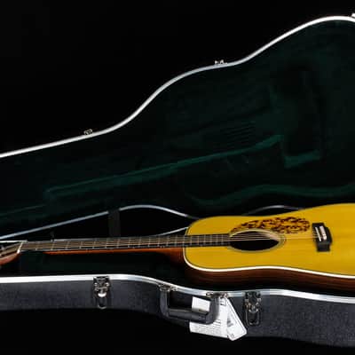 Martin Custom Shop 28 Style Dreadnought Willcutt Exclusive Large Soundhole Adirondack (809) image 7