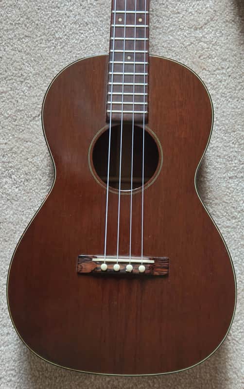 Martin Baritone Ukulele Model 51 mid-60s - Natural mahogany image 1